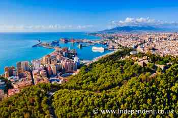Three Irish holidaymakers killed in ‘devastating’ car crash in Spain
