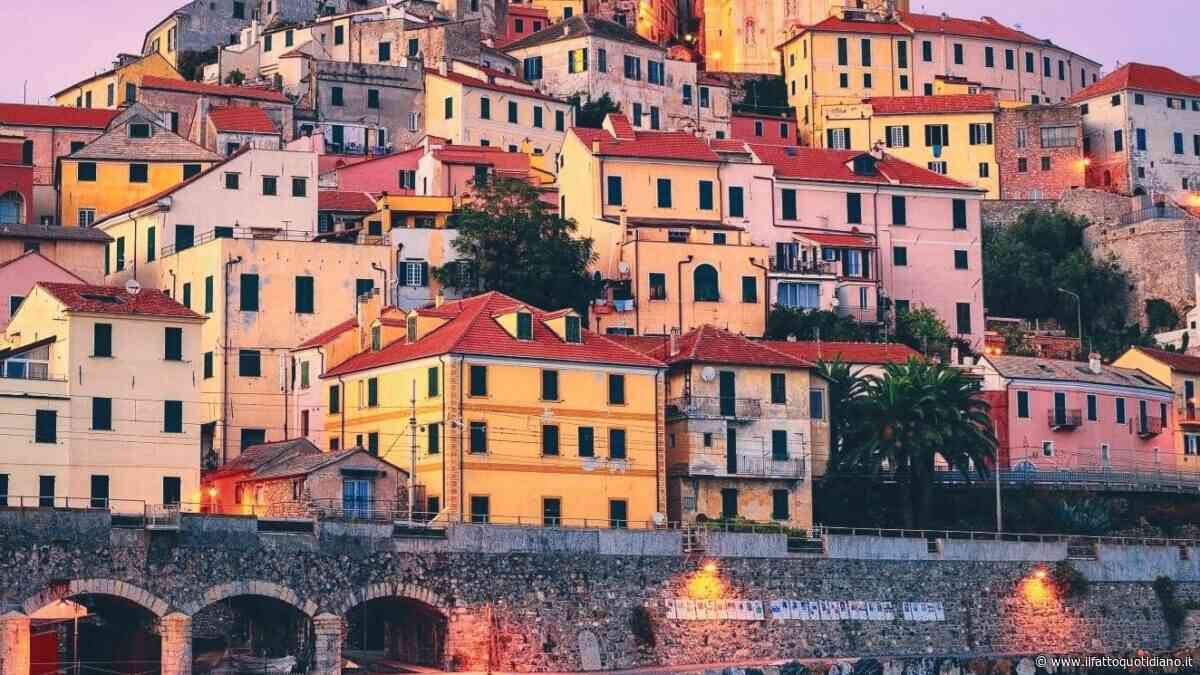 Un weekend nella Riviera dei Fiori: la magia del Ponente Ligure tra borghi sospesi, mare azzurro e la pista ciclabile lungo la vecchia ferrovia