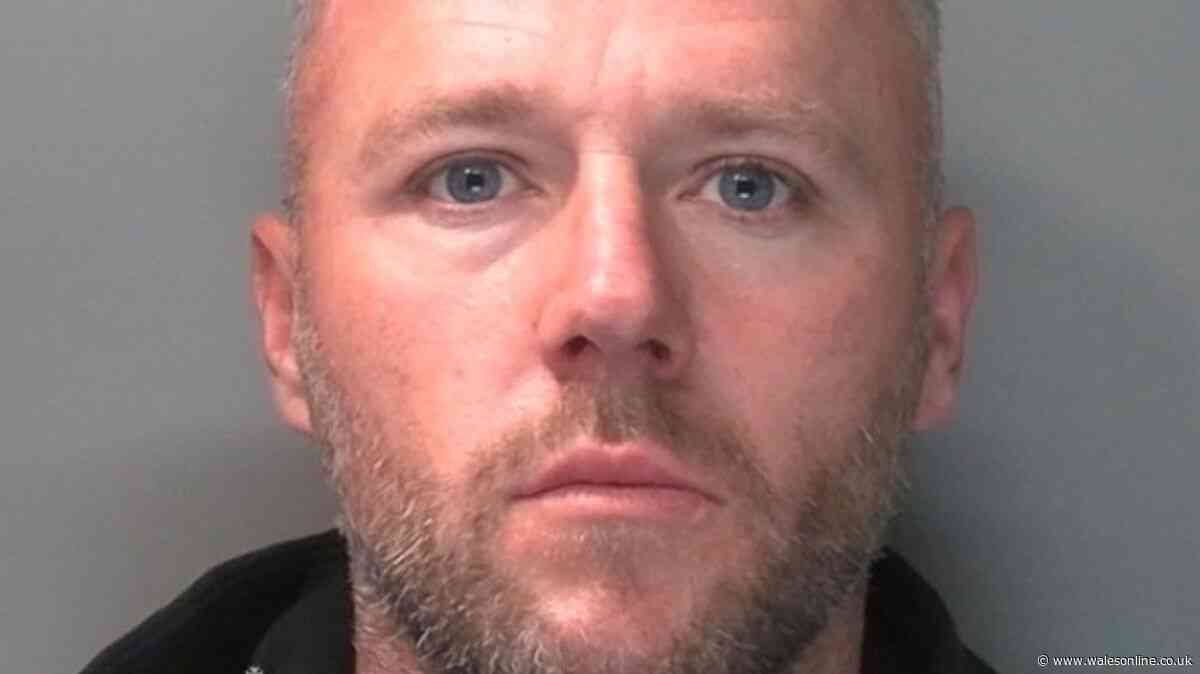 Dad followed bus before gouging passenger's eyes