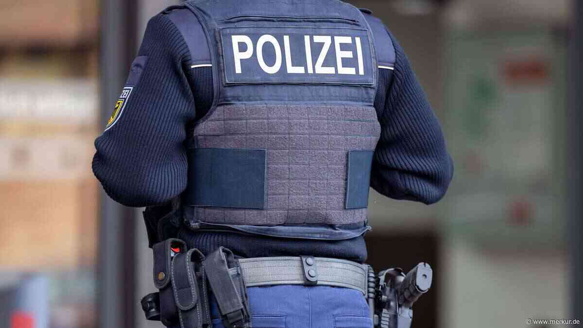 Badetag endet abrupt: Männergruppe aus Frankreich sorgt für Polizeieinsatz im Freibad