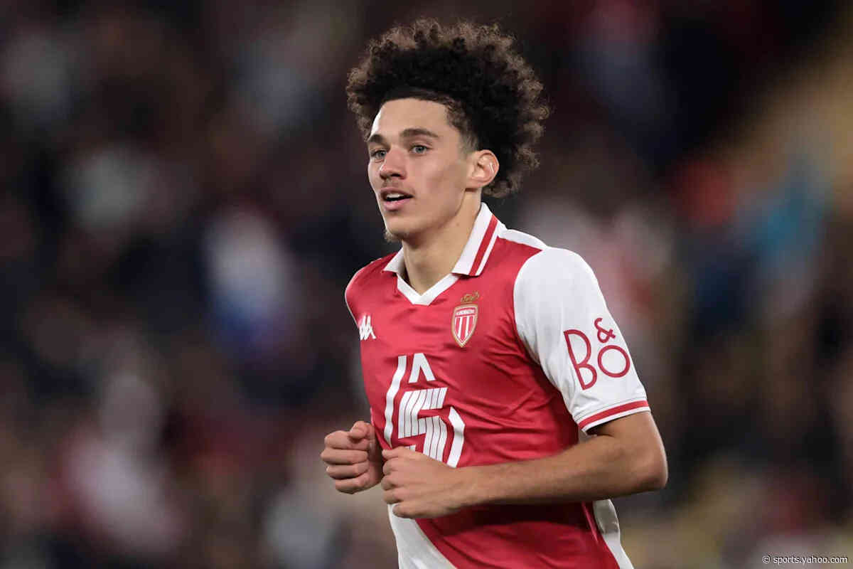 Liverpool and Manchester United told target favours European giants