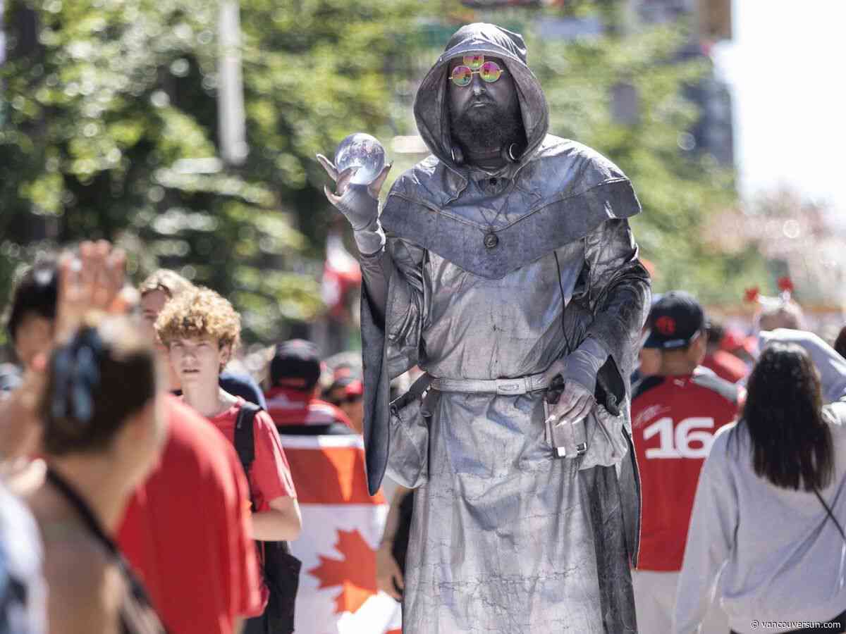 Street performers draw record crowds during World Cup — and push Vancouver to rethink how it supports them
