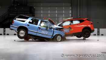 Frontale crash tussen auto’s uit 2026 en 1996: deze botsproef zet aan het denken