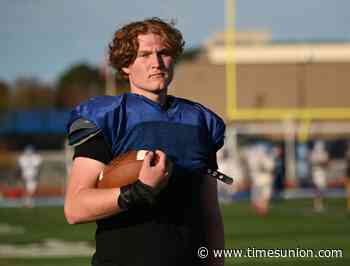 Shaker lineman Trent Robbins commits to Stony Brook before senior season