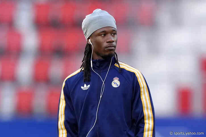 Mourinho set to inform Real Madrid midfield star he will not have a major role – report