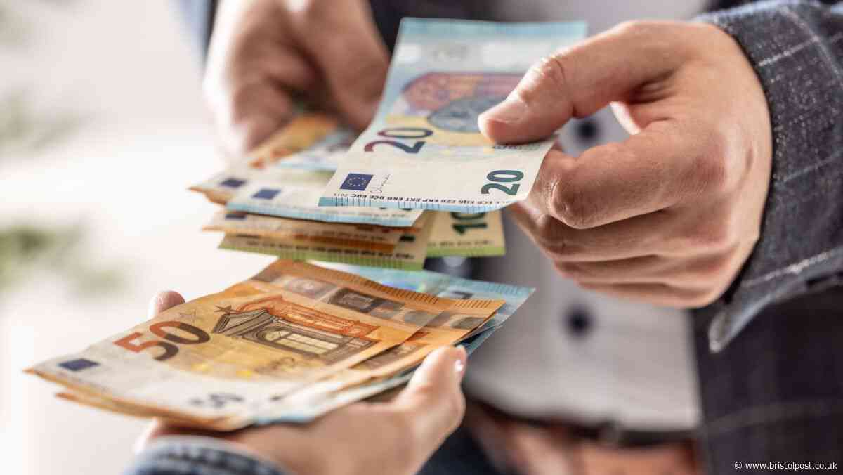 Travel money expert reveals five mistakes that often cost Brits abroad