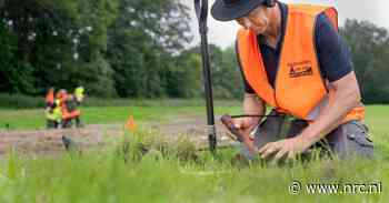 Veteranen zoeken in Drenthe naar een middeleeuws slagveld uit 1227