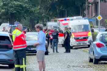 5 people have died in a shooting in Stade in northern Germany and police arrest 2