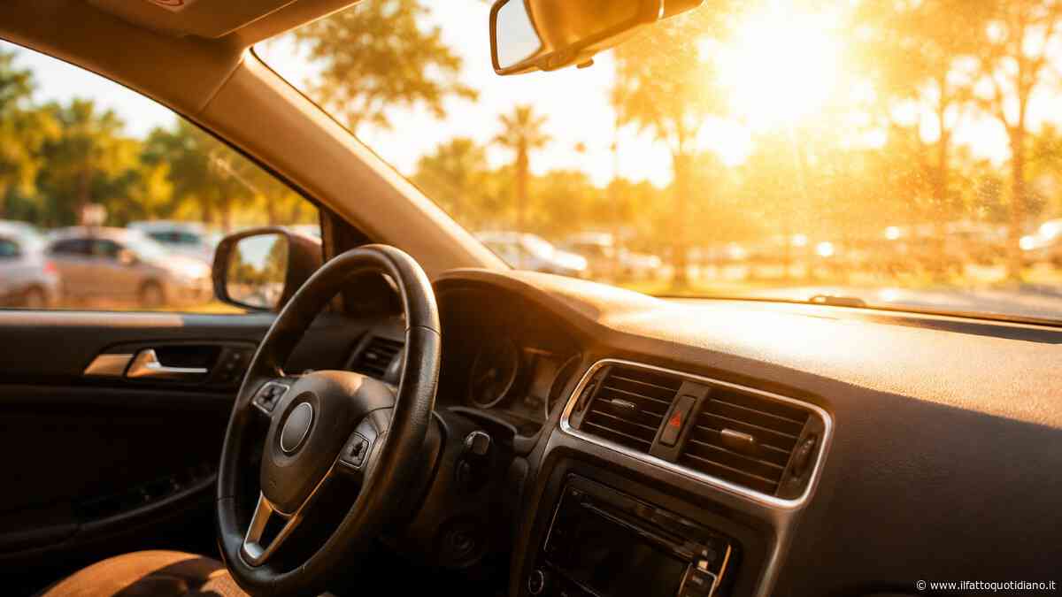 Auto rovente? Dieci consigli per affrontare il caldo e viaggiare in sicurezza