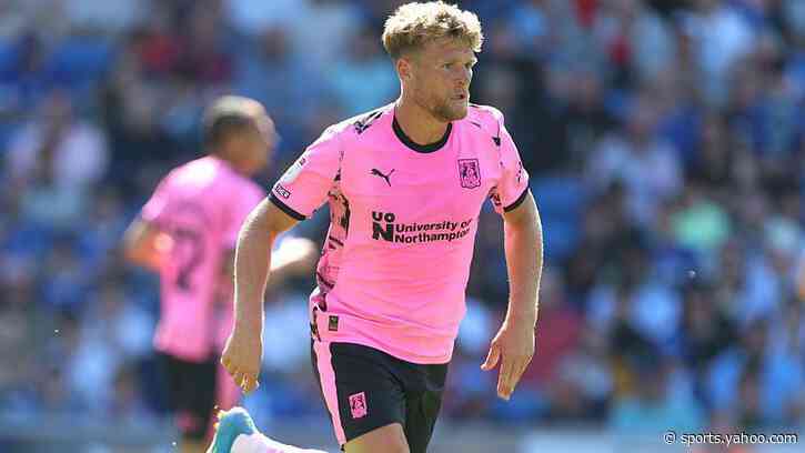 McGeehan returns to Barnsley from Northampton