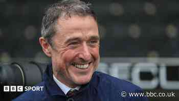 Truro City appoint experienced Elstone as advisor