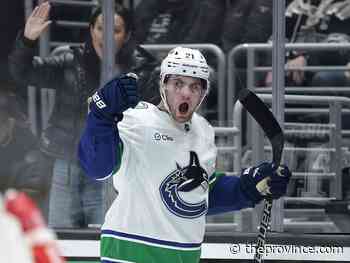 Canucks: Hard-luck Nils Hoglander traded to Predators for draft pick