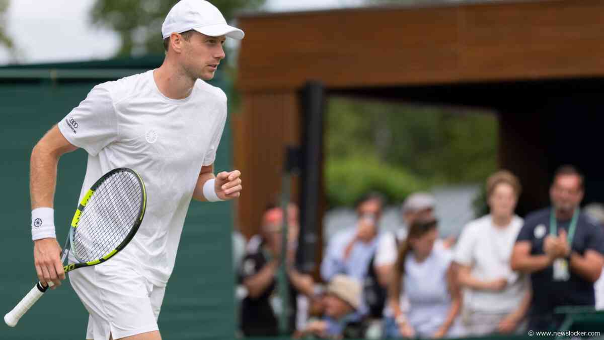 Opgeluchte Botic van de Zandschulp kijkt uit naar verrassende volgende Wimbledon-opponent: ’Deze jongen kan ook echt wel tennissen’
