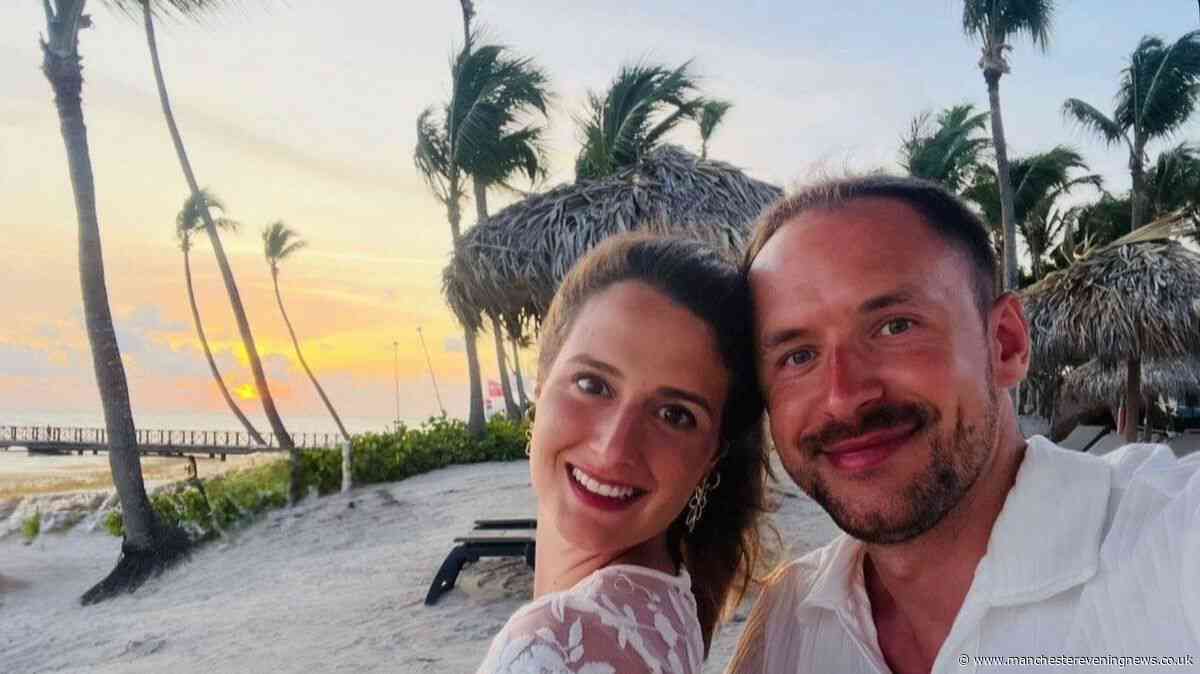 Couple's dream wedding turns to 'nightmare' after thieves steal rings