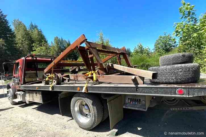 7 metric tons of trash removed from Vancouver Island backcountry