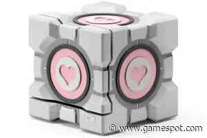 Steam Machine’s Unlicensed Companion Cube Canceled, Dbrand Owns Up To Huge Mistake