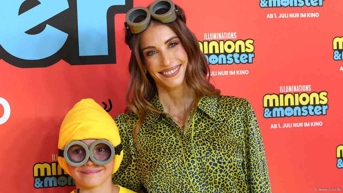 Gelber Minion auf rotem Teppich: Sohn stiehlt Cathy Hummels die Show
