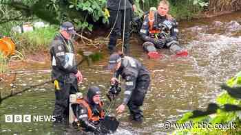 Body found in search for boy, 15, missing in river