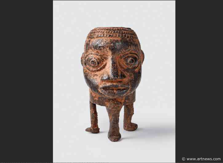 Three Swiss Museums Return Trove of Benin Bronzes to Nigeria