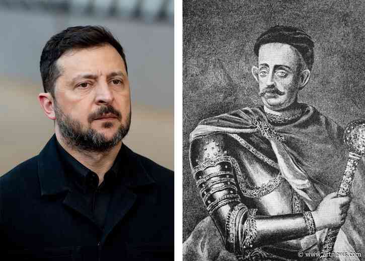 Ukrainian President Volodymyr Zelenskyy Announces Replacement for Long-Toppled Lenin Monument in Kyiv