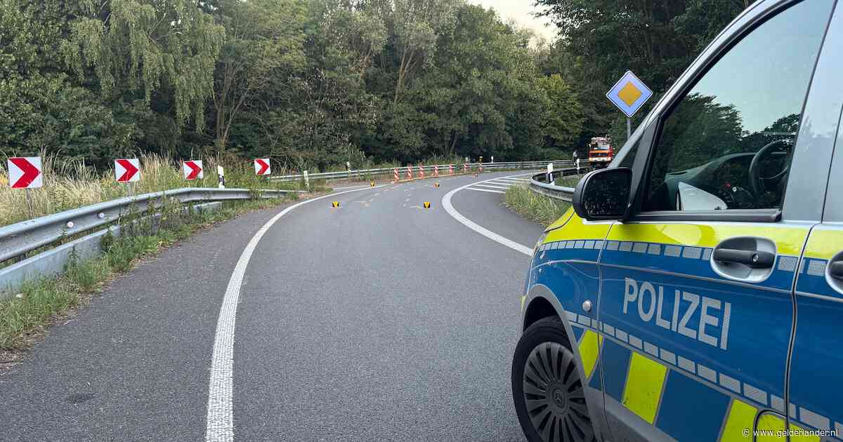 Ernstig ongeluk met motorrijder vlak over de grens: Duitse politie doet onderzoek