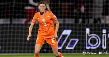 Ajax-talent en Oranje-international Renee van Asten (19) op weg naar FC Barcelona
