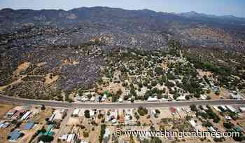 Echoes of deadly Arizona wildfire with 3 firefighters killed in Colorado-Utah blaze