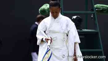 Naomi Osaka houdt zich aan Wimbledon-wit, maar zorgt toch voor gefronste wenkbrauwen met kimono