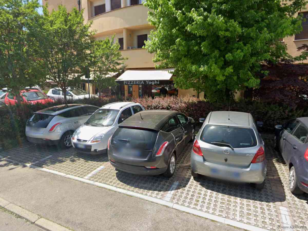 "Dammi una pizza gratis". E lo straniero uccide a coltellate il ristoratore