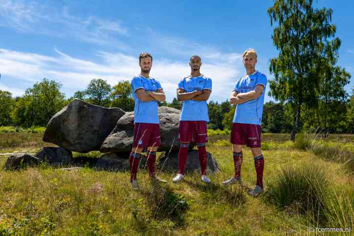 Uittenue 26/27 – Het blauw van hier