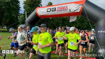 Gloucester 10k raises thousands for charity