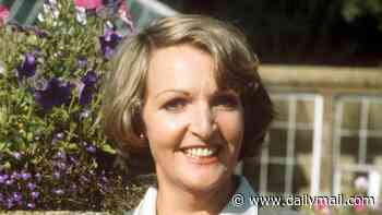 Farewell to the Good Life for Penelope Keith: Her cruel stepfather put her off men - then she had a coup de foudre at the stage door!