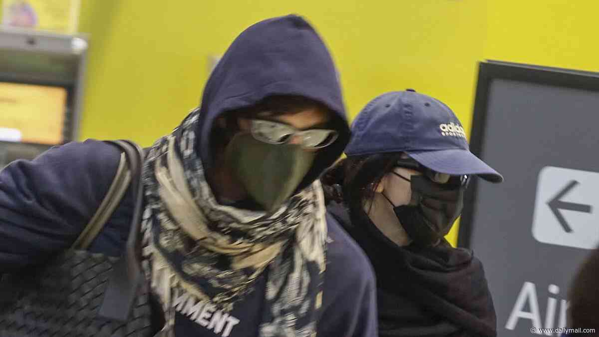 Jacob Elordi and Kendall Jenner brutally mocked for 'ridiculous' disguise at Brisbane Airport: 'No one cares who you are!'