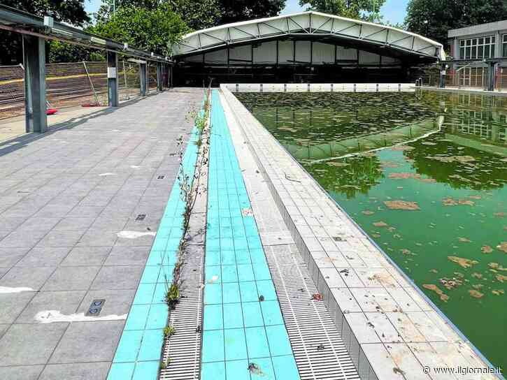 "Piscina Saini chiusa da 3 anni e lavori fermi"