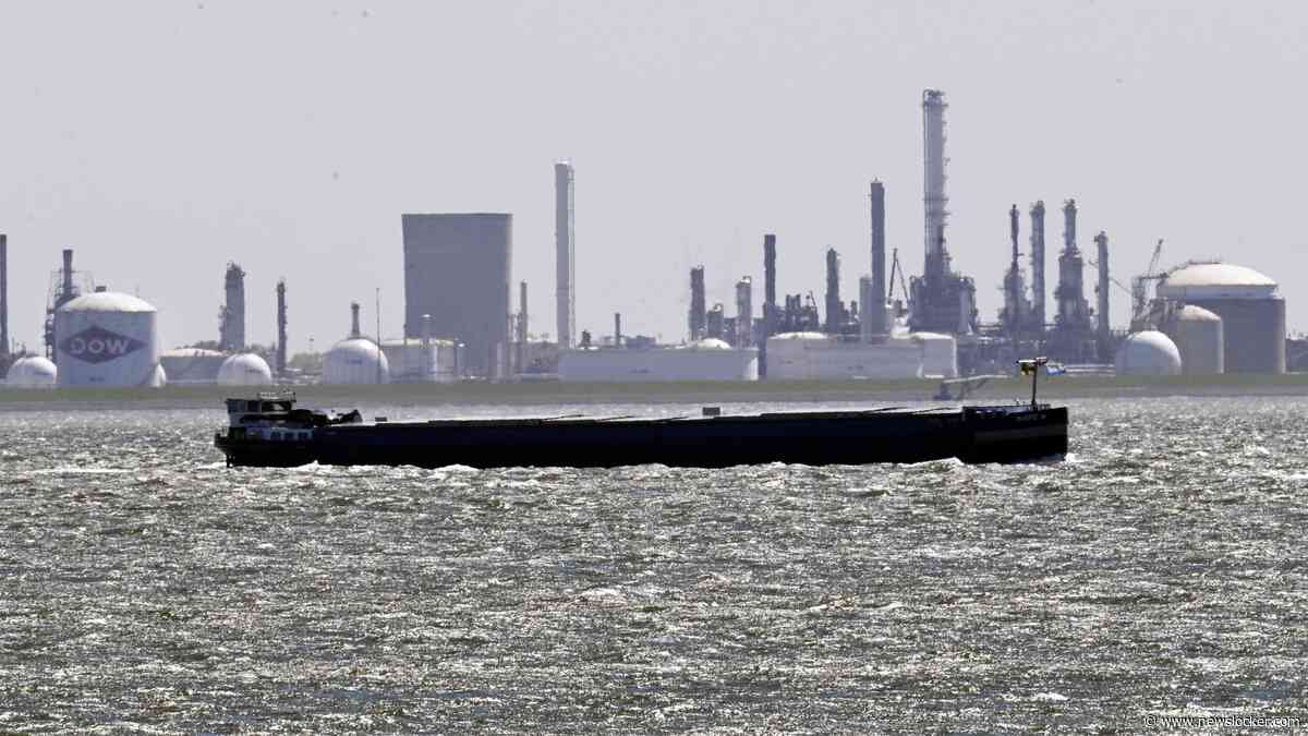 Nederlandse industrie groeit weer na drie jaren krimp: ’Wel enorme scheefgroei’