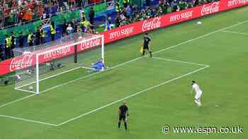 Netherlands 1(2) -1(3) Morocco: Saibari scores win...