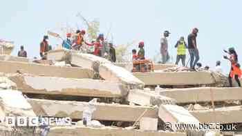 'Hoping beyond hope': Rescue efforts continue at collapsed La Guaira building