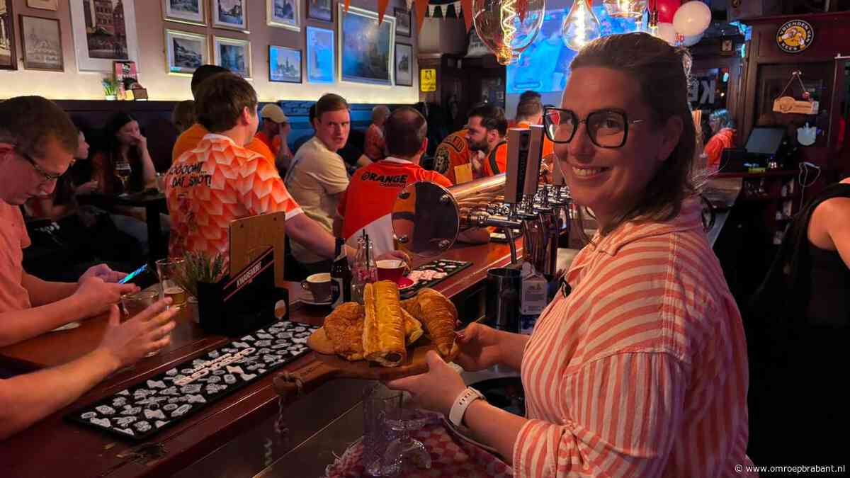 Met volle maag, maar vooral een kater naar huis na nachtelijk Oranjeontbijt