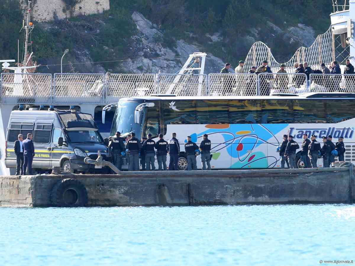 Migranti, fino 6.500 euro per comprare l'ingresso in Italia: 30 ordinanze di custodia cautelare