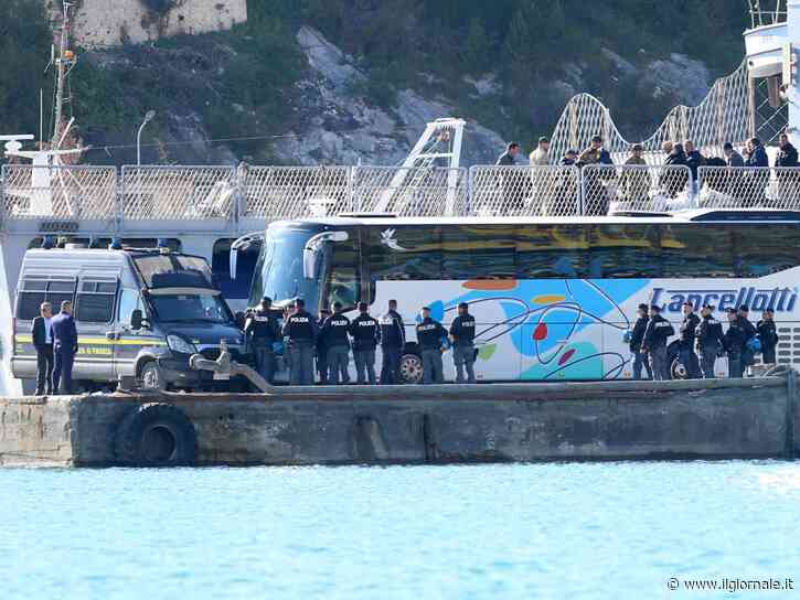 Migranti, fino 6.500 euro per comprare l'ingresso in Italia: 30 ordinanze di custodia cautelare