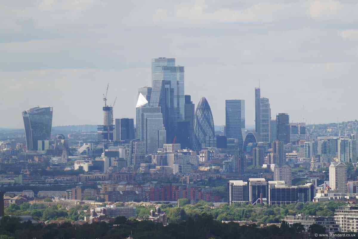 Andy Burnham warned of exodus of London bankers if he hits City with windfall tax of up to £60bn