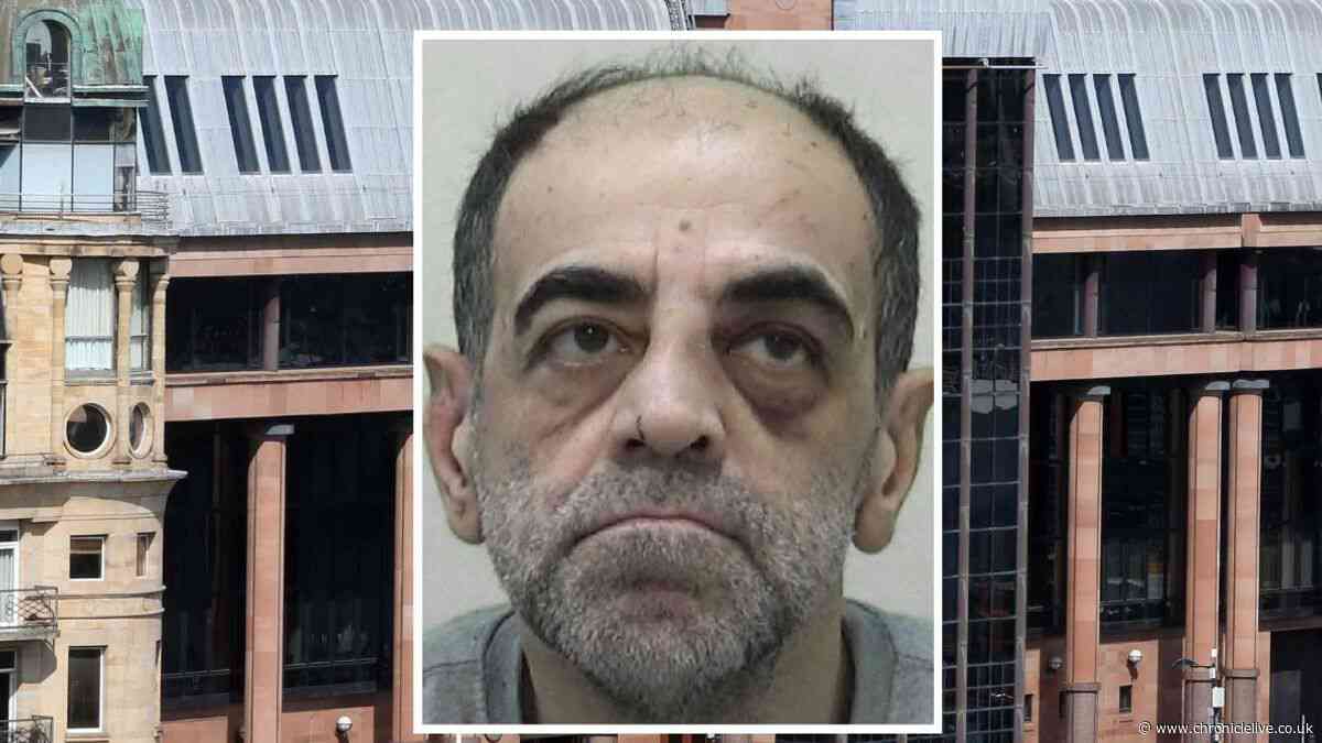 'Frenzied' Gateshead knife attacker who stabbed wife 11 times dies in prison