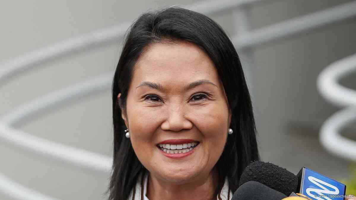 Fujimori gewinnt Präsidentenwahl in Peru knapp