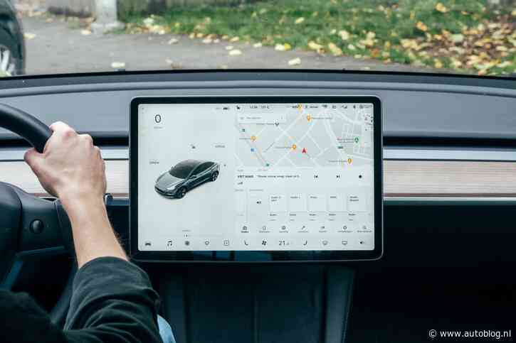 Dit is de echte reden waarom mensen schermen in hun auto's haten