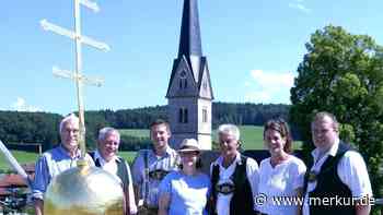 Zeitkapsel für die goldene Kugel auf der Spitze