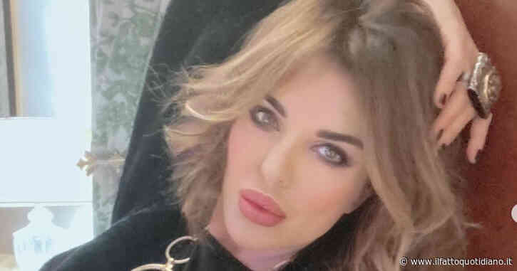 “La pensione la prendo da un po’, verso i contributi da quando avevo 14 anni. Però in pensione non ci vado… Il regalo che vorrei per i 65 anni? Un programma tv”: Alba Parietti si racconta