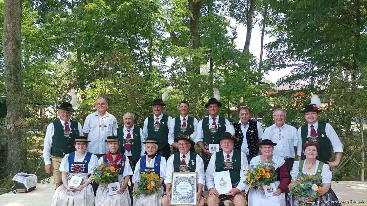 Goldachtaler feiern 80 Jahre mit Tänzen im Jagdhaus-Park
