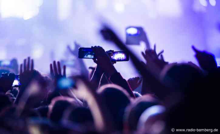 Hubig kündigt Gesetz gegen «Abzocke» beim Ticketverkauf an