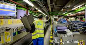 ‘Historische stap’: Schiphol halveert aantal bagageafhandelaars