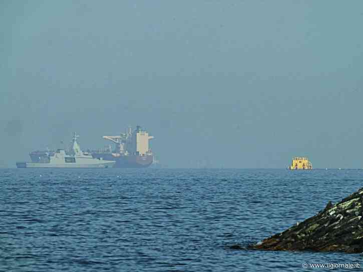 Hormuz, lite sul vertice a Doha. L'Iran a Macron: "Sminiamo noi"